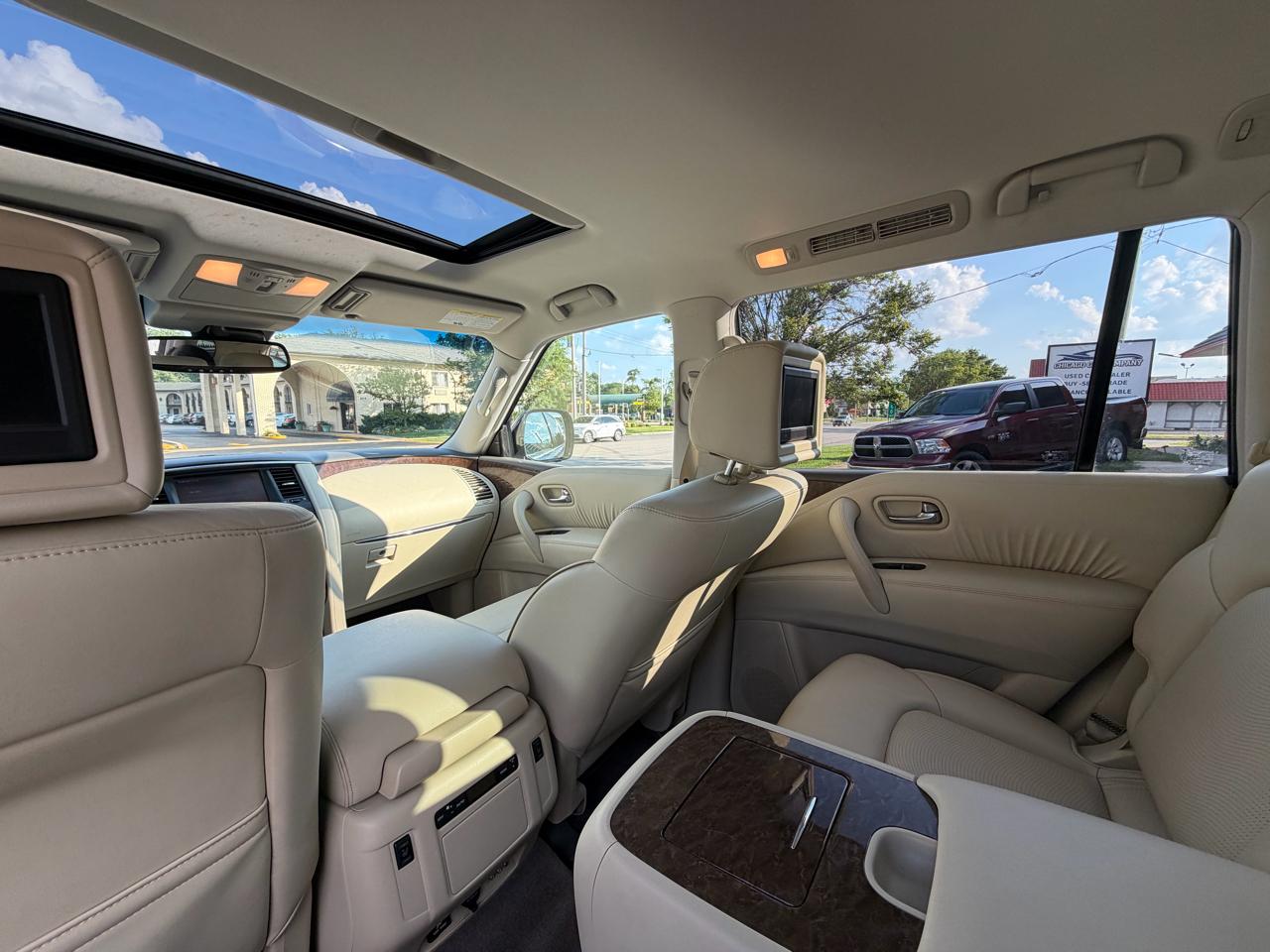 Infiniti QX80 AWD 2017