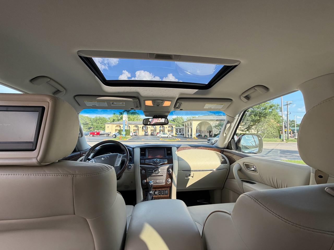 Infiniti QX80 AWD 2017