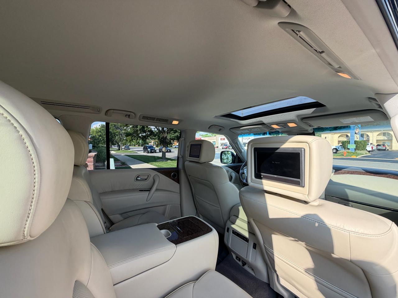 Infiniti QX80 AWD 2017