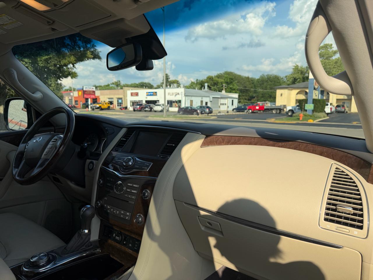 Infiniti QX80 AWD 2017