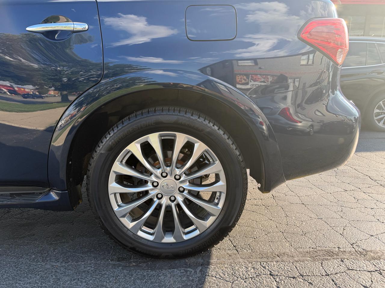 Infiniti QX80 AWD 2017