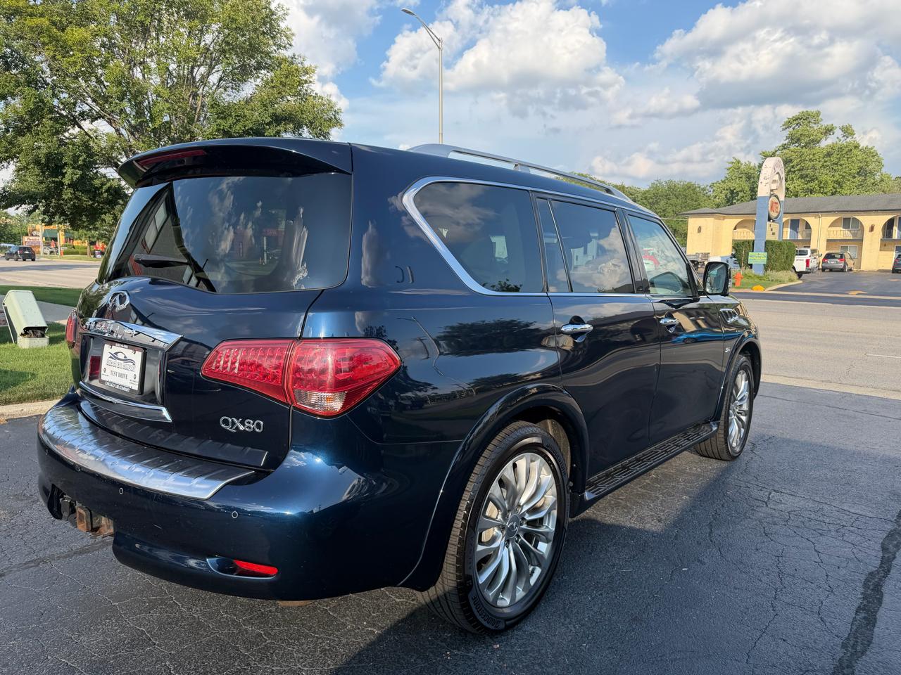 Infiniti QX80 AWD 2017