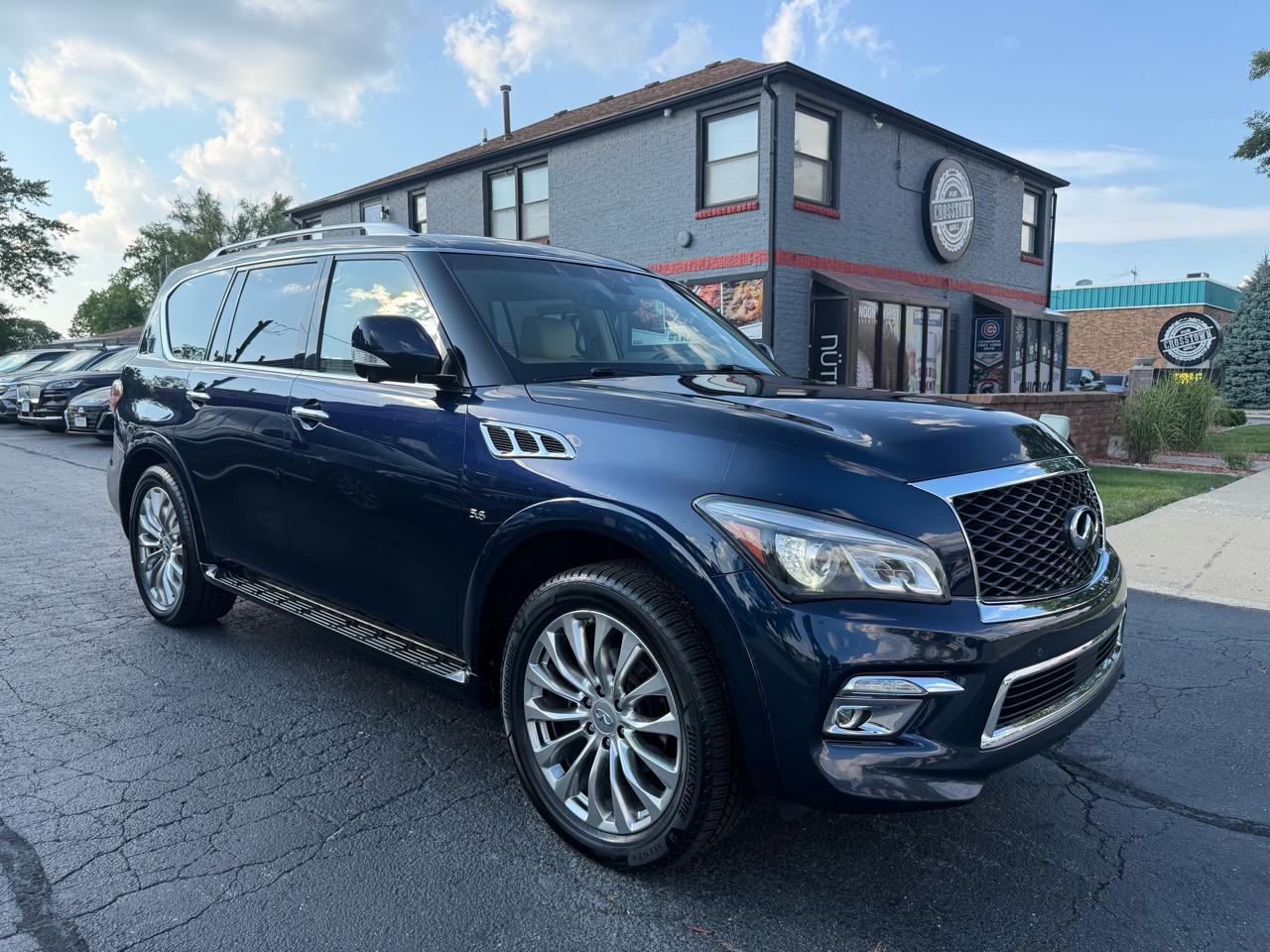 Infiniti QX80 AWD 2017