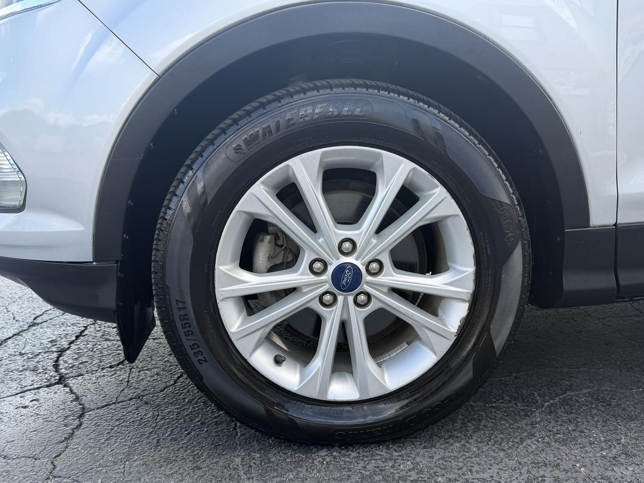 Ford Escape SE FWD 2018