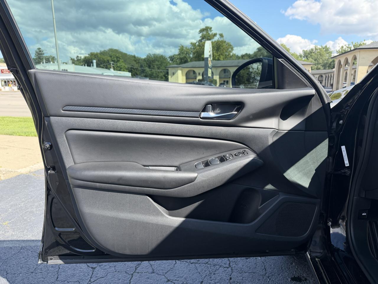Nissan Altima 2.5 S Sedan 2021