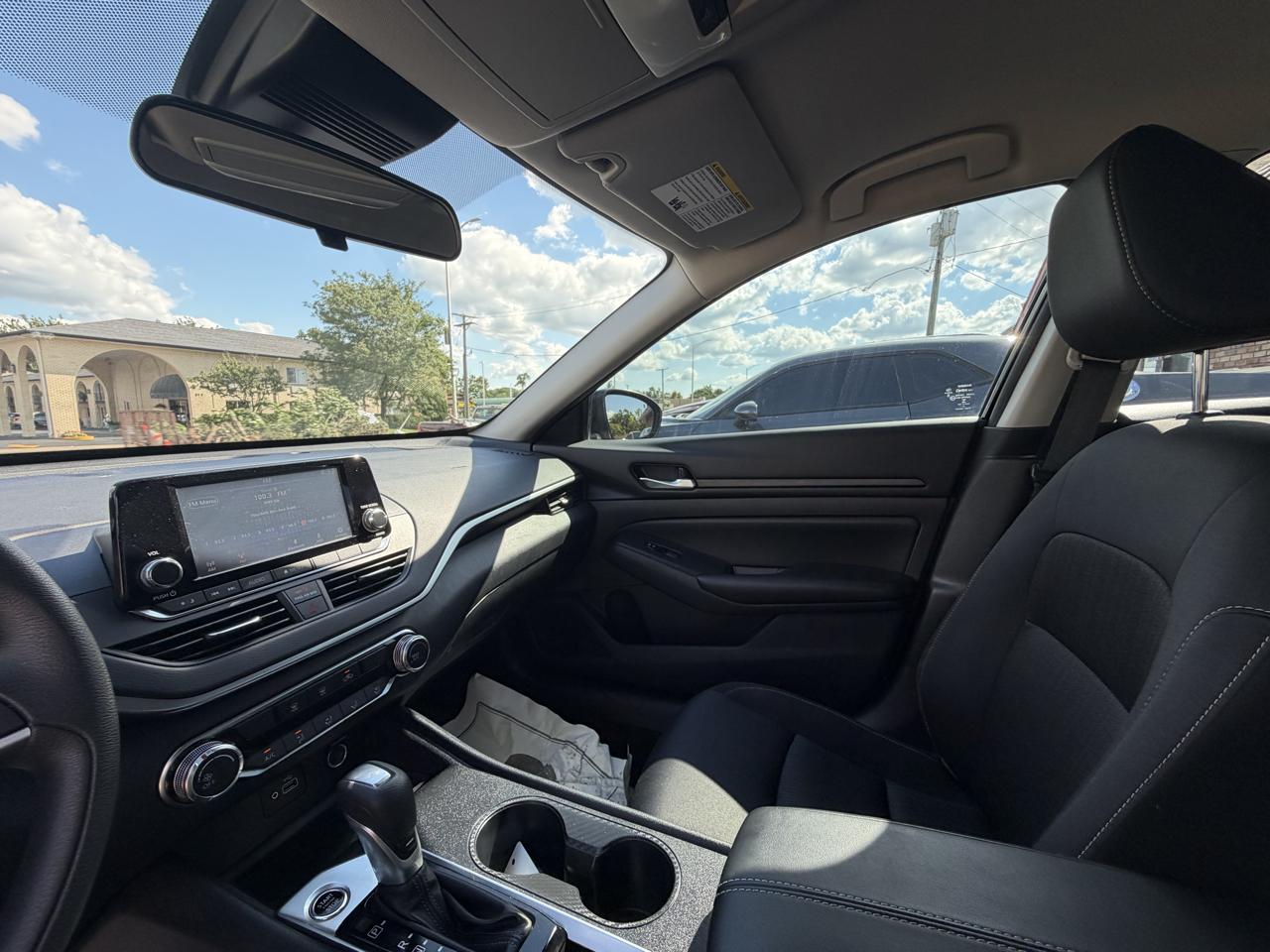 Nissan Altima 2.5 S Sedan 2021