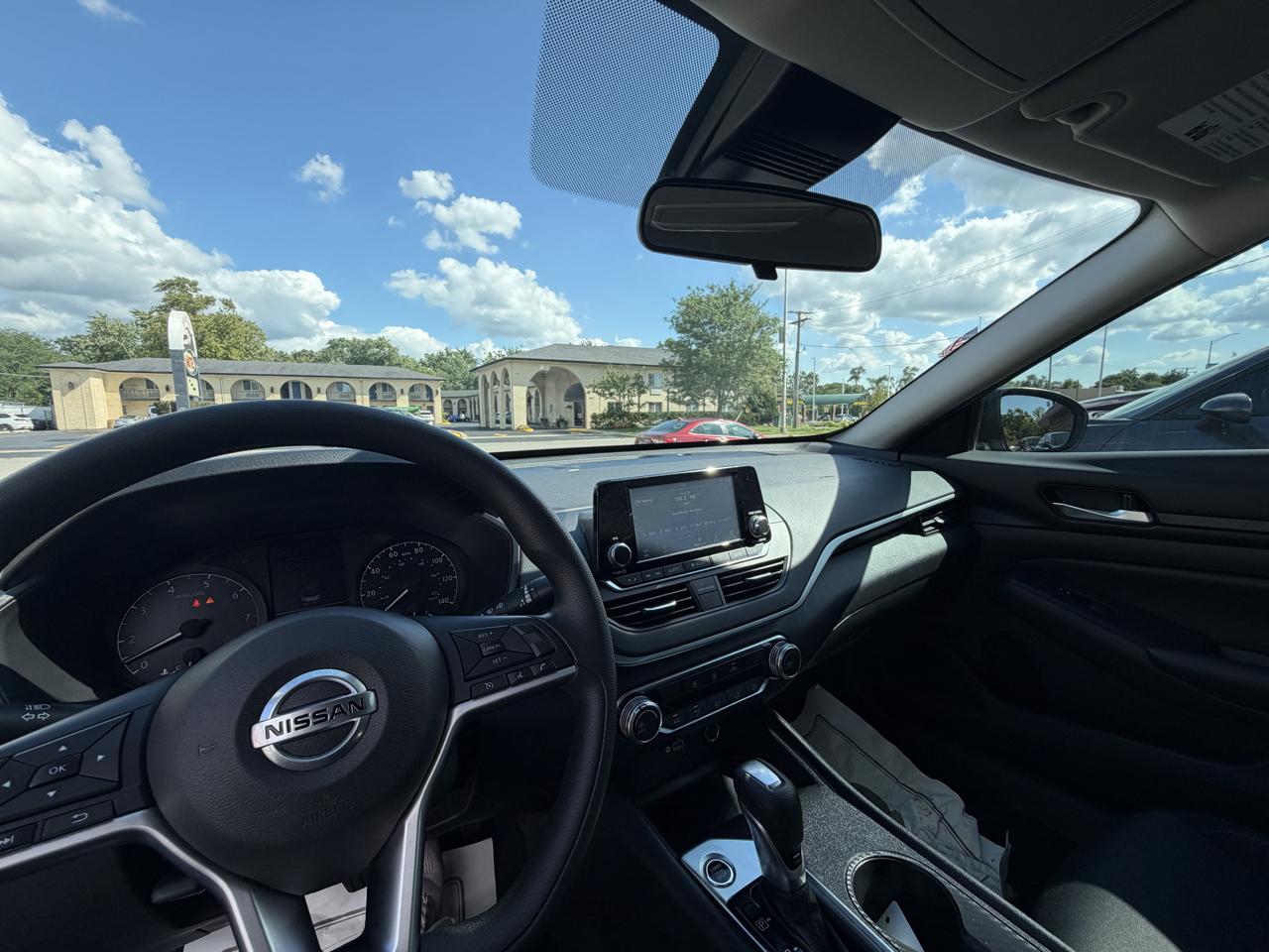 Nissan Altima 2.5 S Sedan 2021