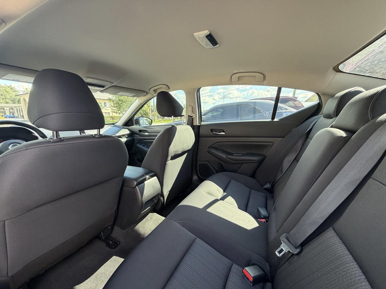 Nissan Altima 2.5 S Sedan 2021