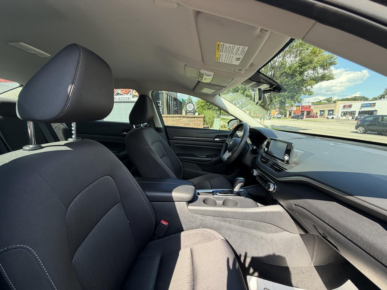 Nissan Altima 2.5 S Sedan 2021