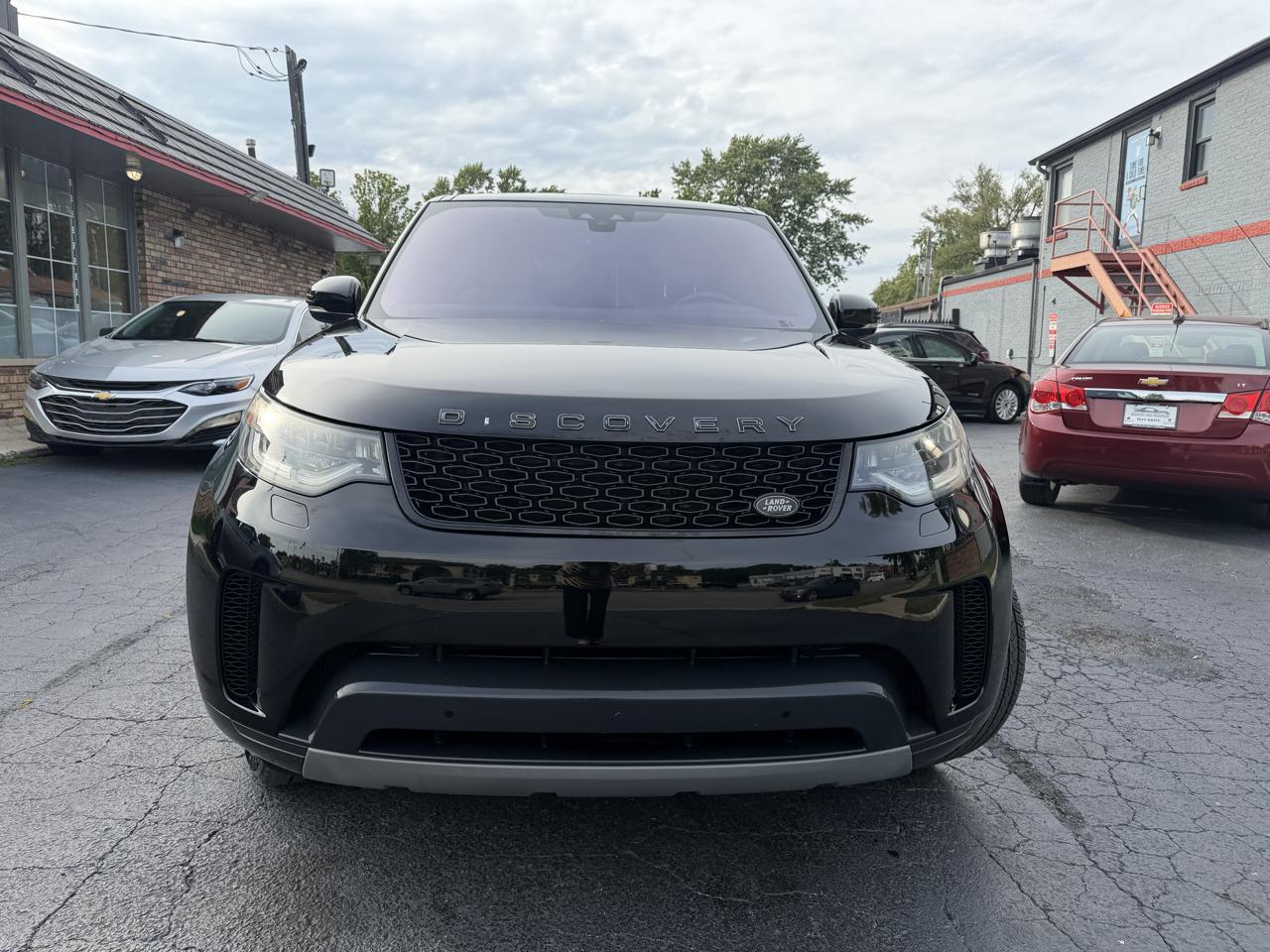 Land Rover Discovery photo 2
