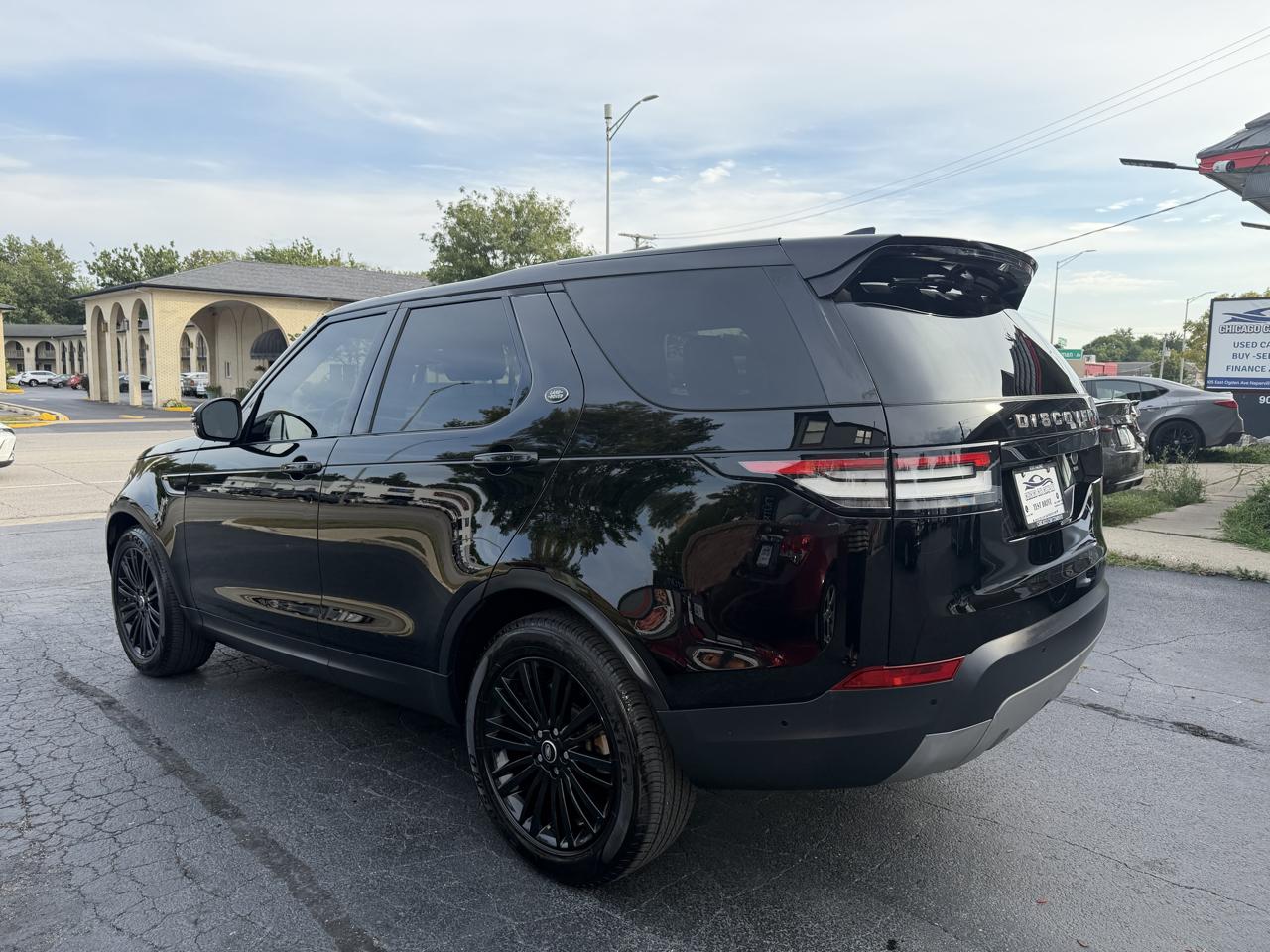 Land Rover Discovery photo 9