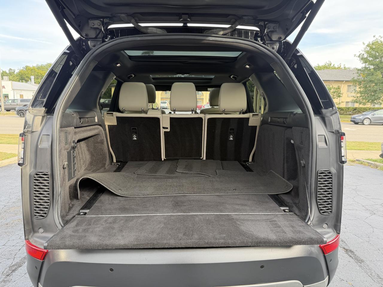 Land Rover Discovery photo 42