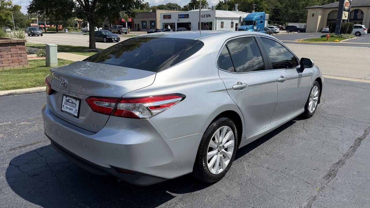 Toyota Camry XLE Auto (Natl) 2018