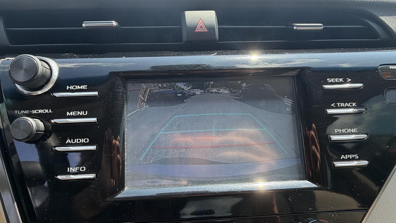 Toyota Camry XLE Auto (Natl) 2018