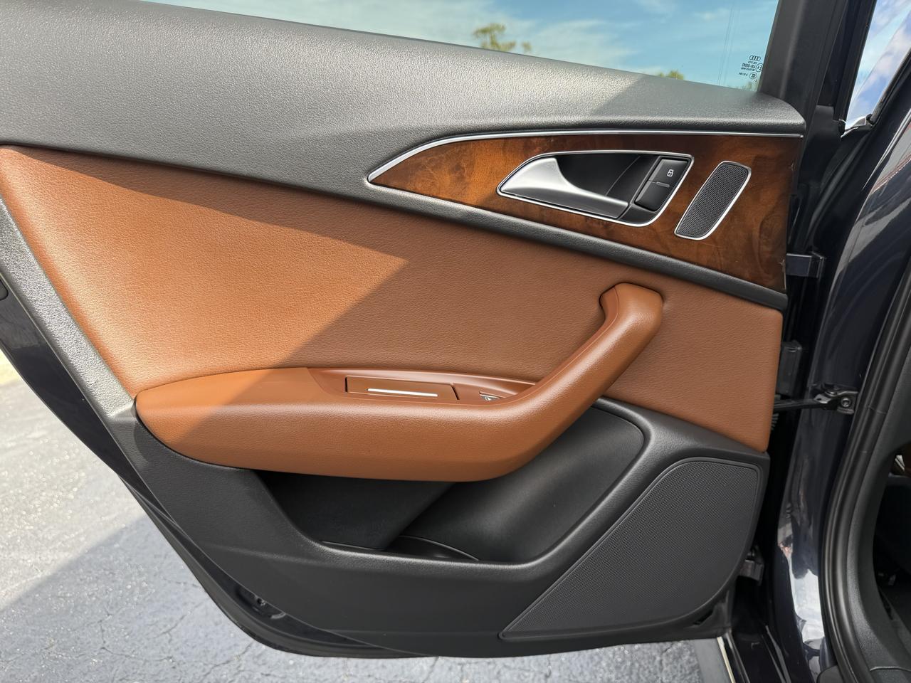 Audi A6 photo 30