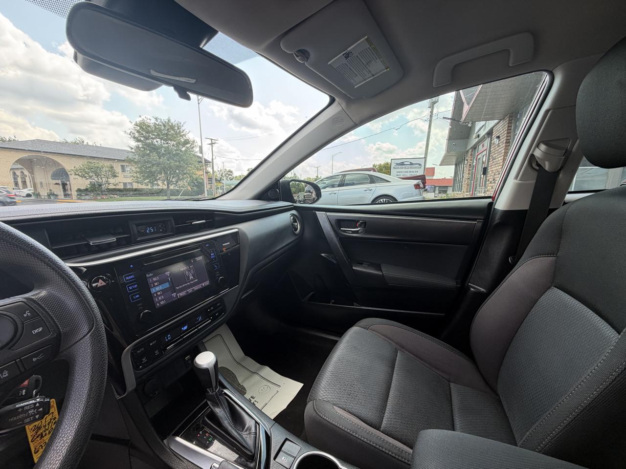 Toyota Corolla 50th Anniversary Special Edition CVT (Natl) 2017