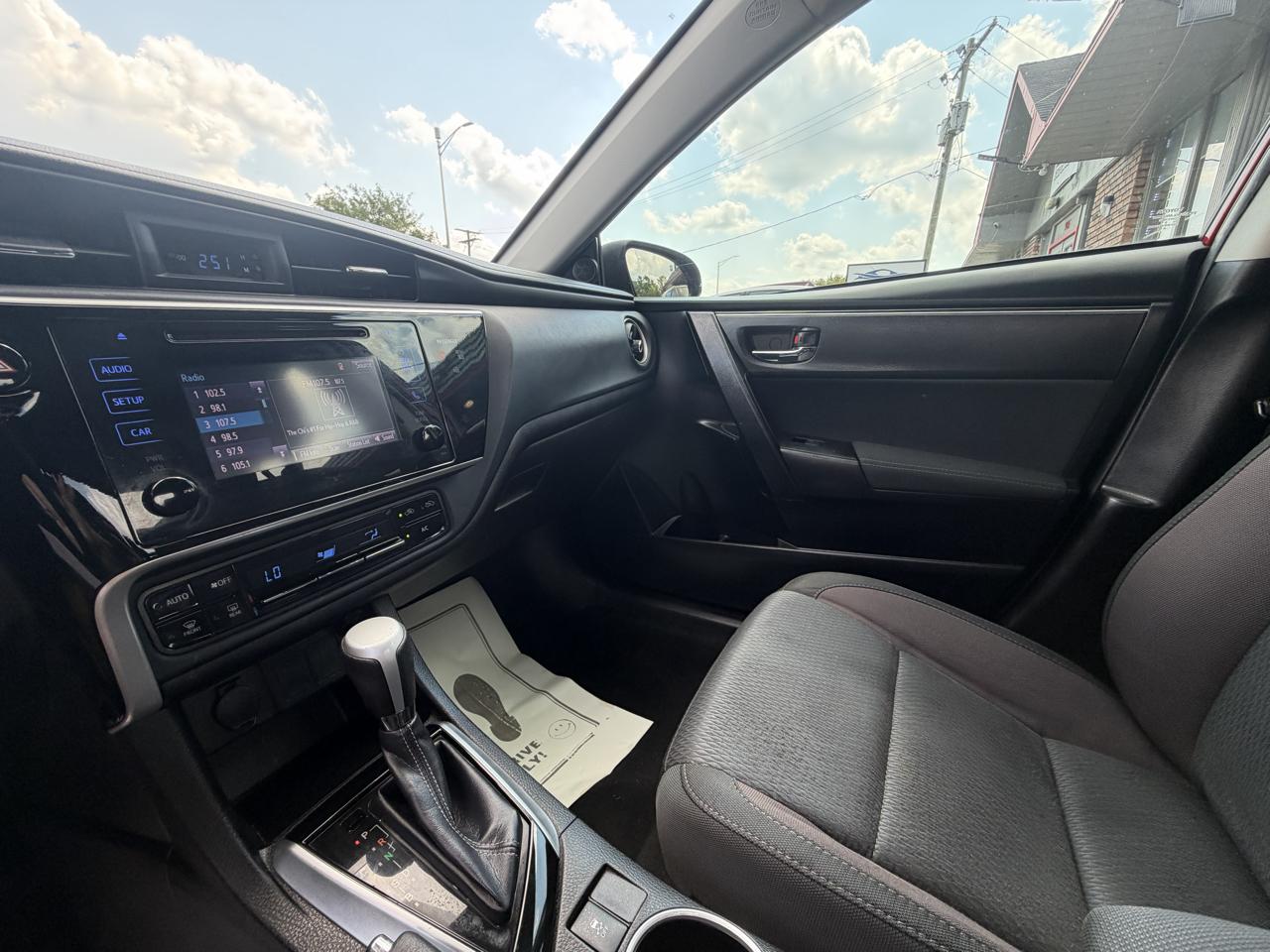 Toyota Corolla 50th Anniversary Special Edition CVT (Natl) 2017