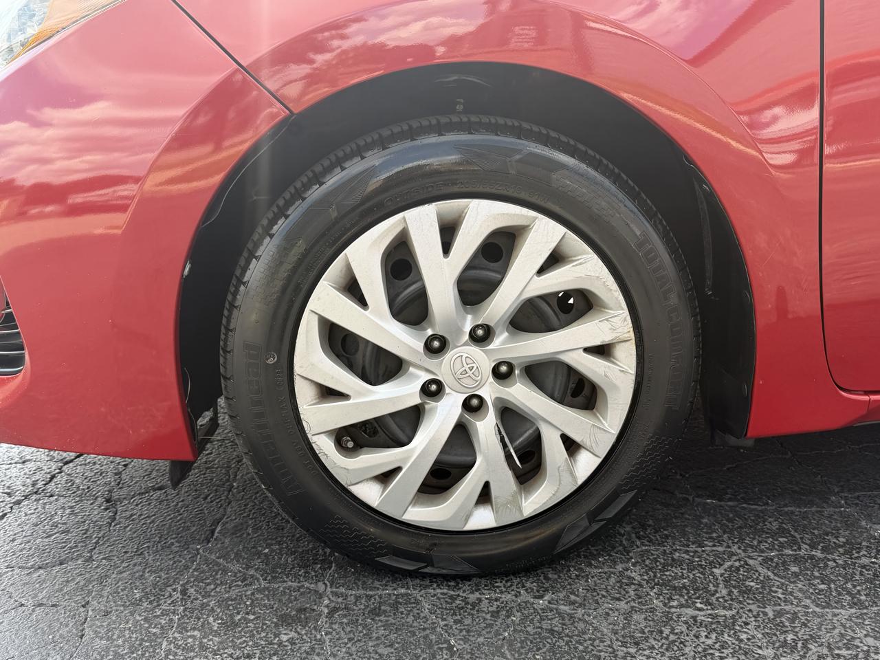 Toyota Corolla 50th Anniversary Special Edition CVT (Natl) 2017