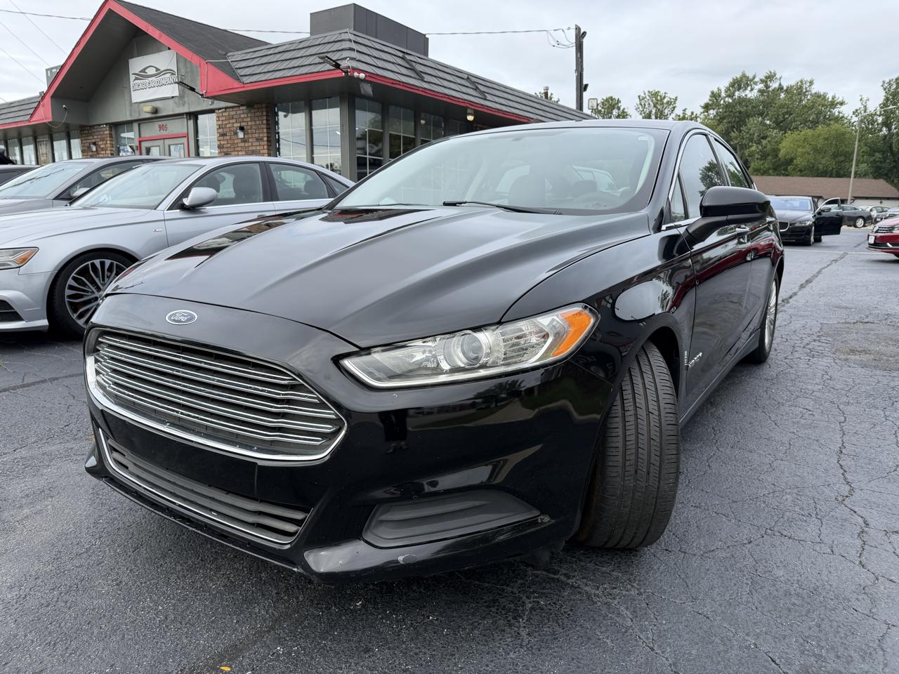 Ford Fusion photo 3