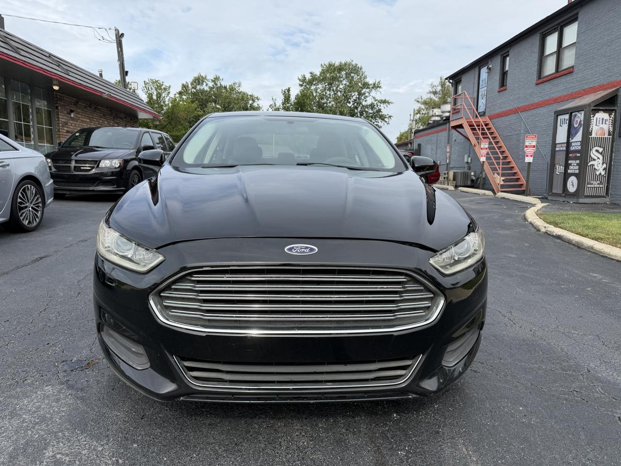 Ford Fusion photo 35