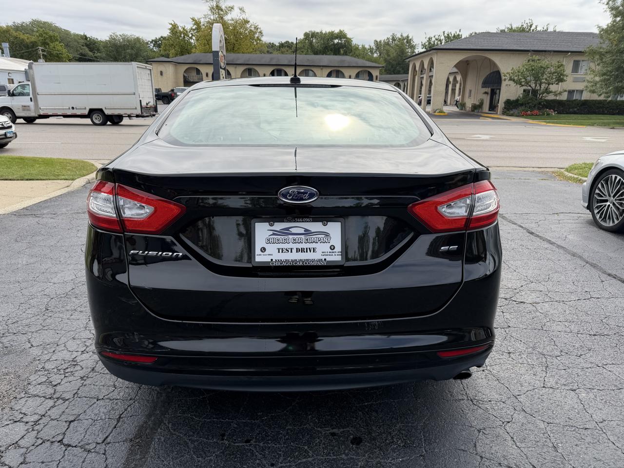 Ford Fusion photo 38