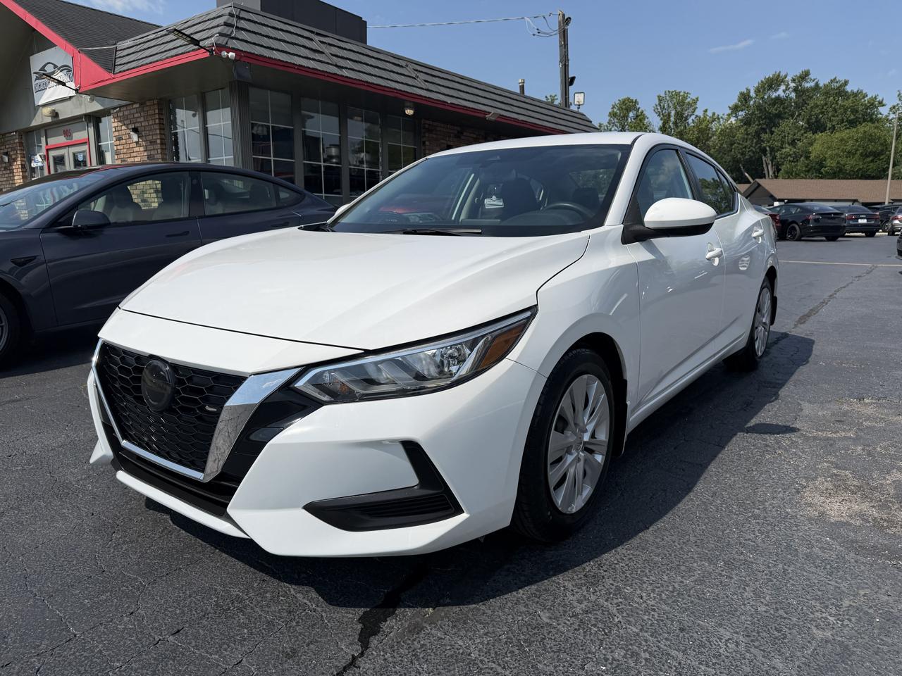 Nissan Sentra S CVT 2022