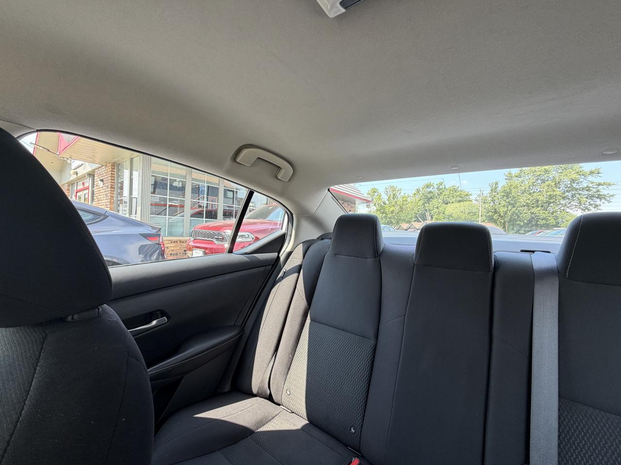 Nissan Sentra S CVT 2022