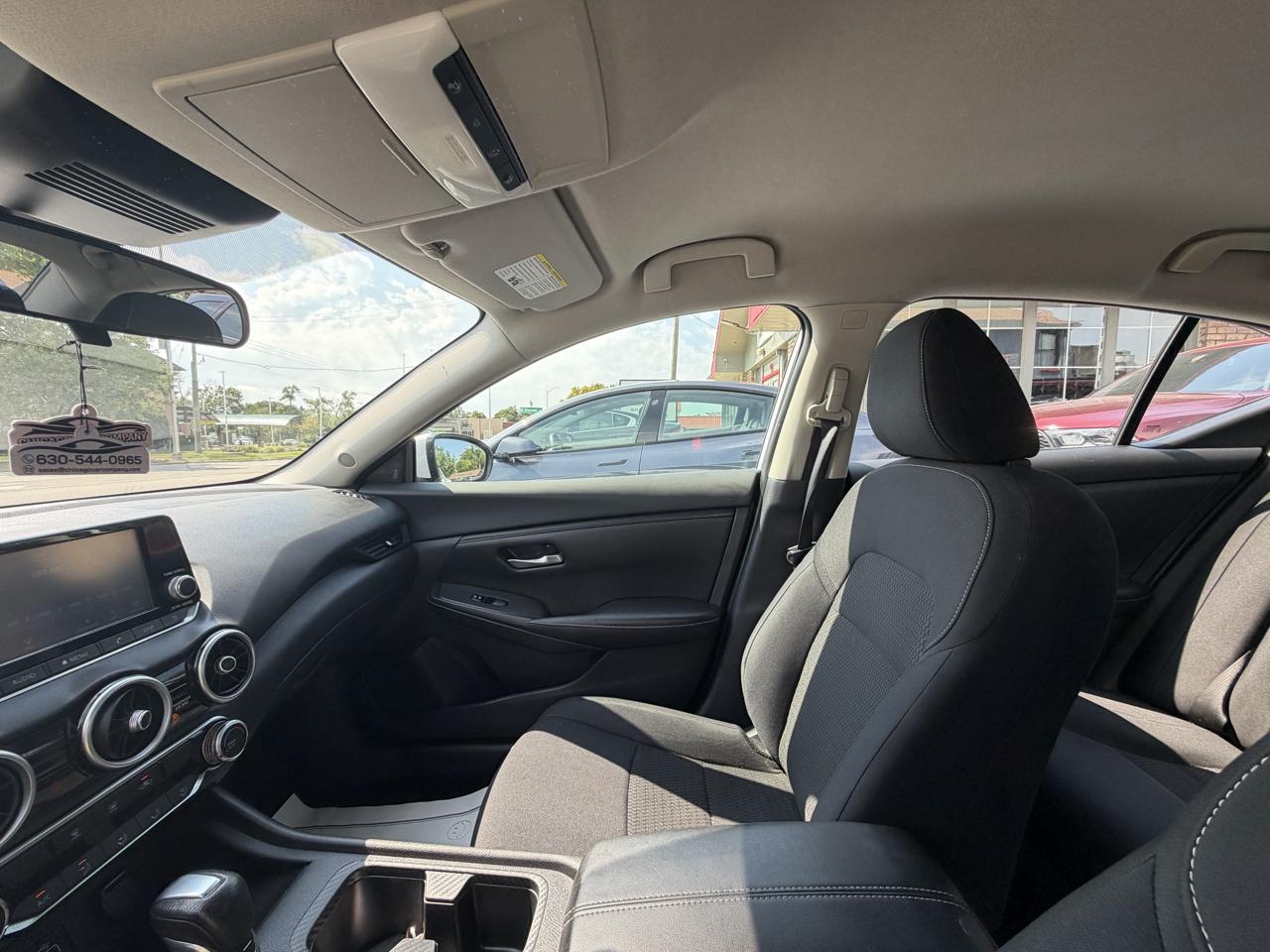 Nissan Sentra S CVT 2022
