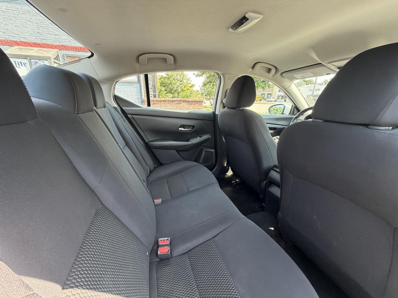 Nissan Sentra S CVT 2022