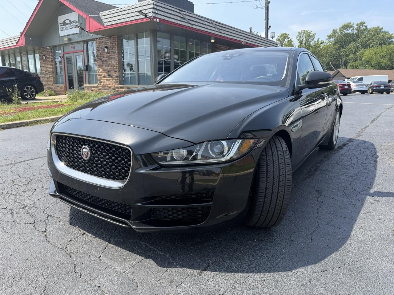 Jaguar XE 25t Prestige RWD 2017