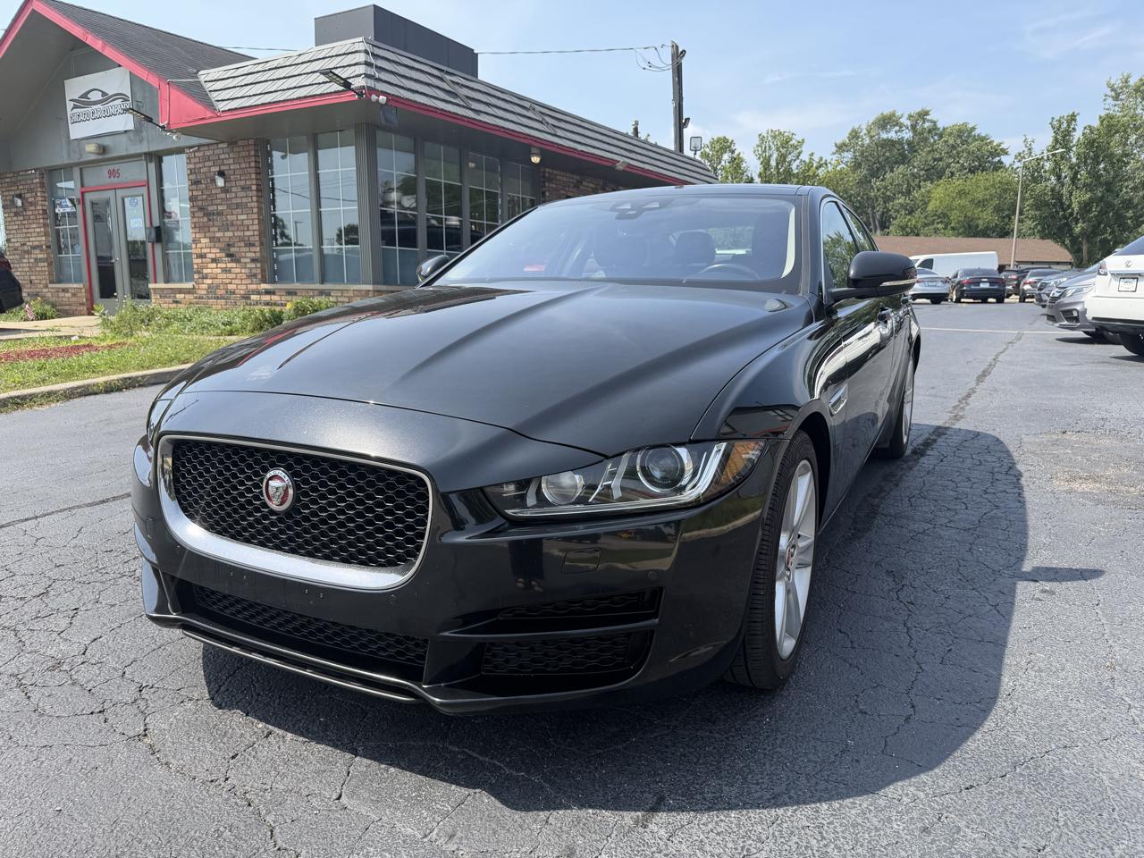 Jaguar XE 25t Prestige RWD 2017