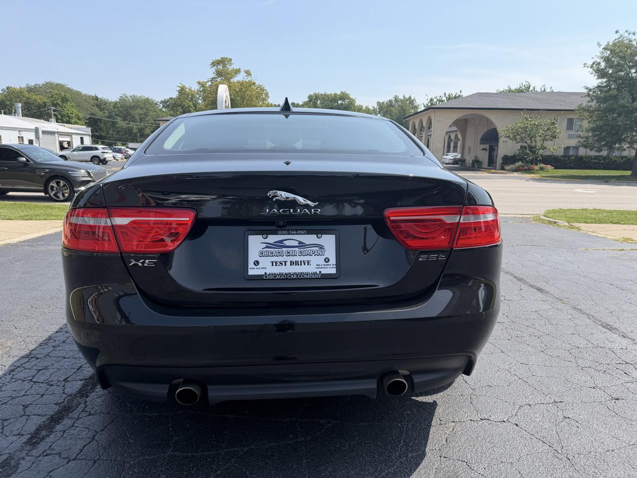 Jaguar XE 25t Prestige RWD 2017