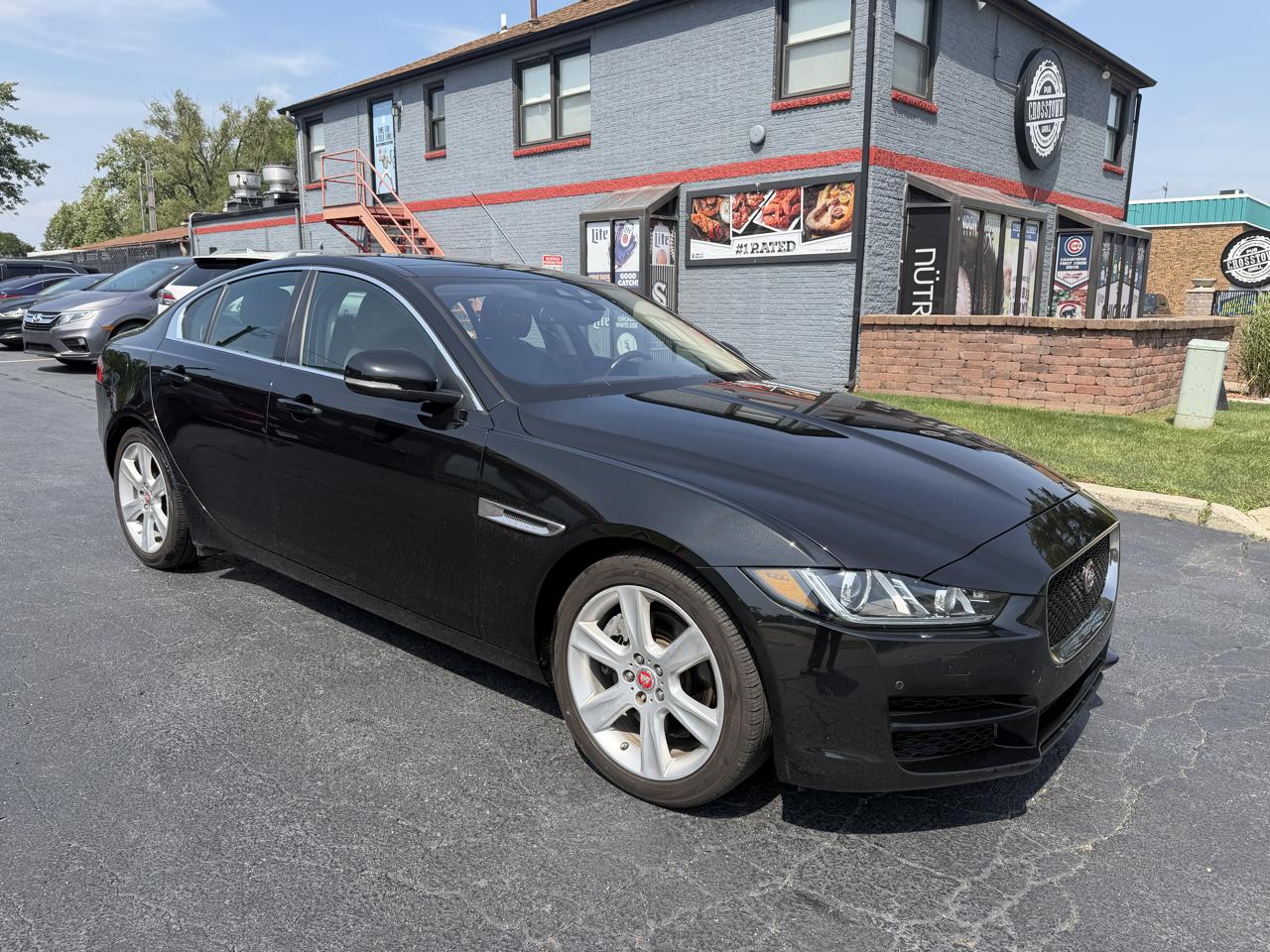 Jaguar XE 25t Prestige RWD 2017