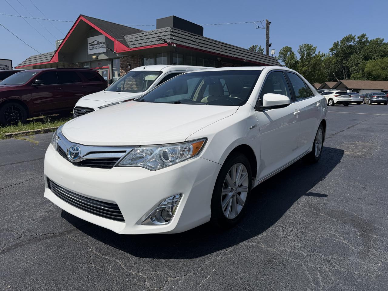 Toyota Camry Hybrid 4dr Sdn XLE (Natl) 2013