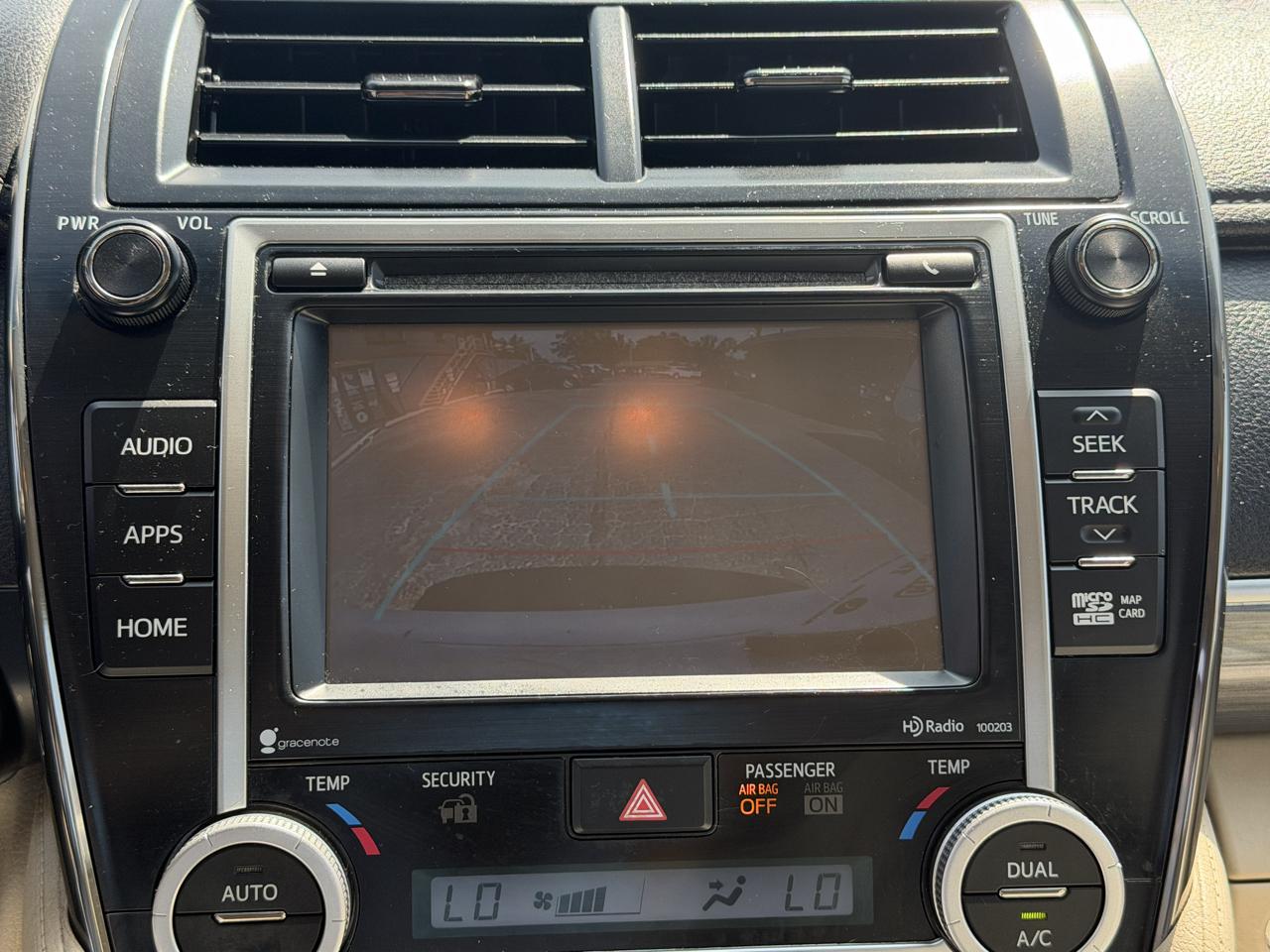 Toyota Camry Hybrid 4dr Sdn XLE (Natl) 2013
