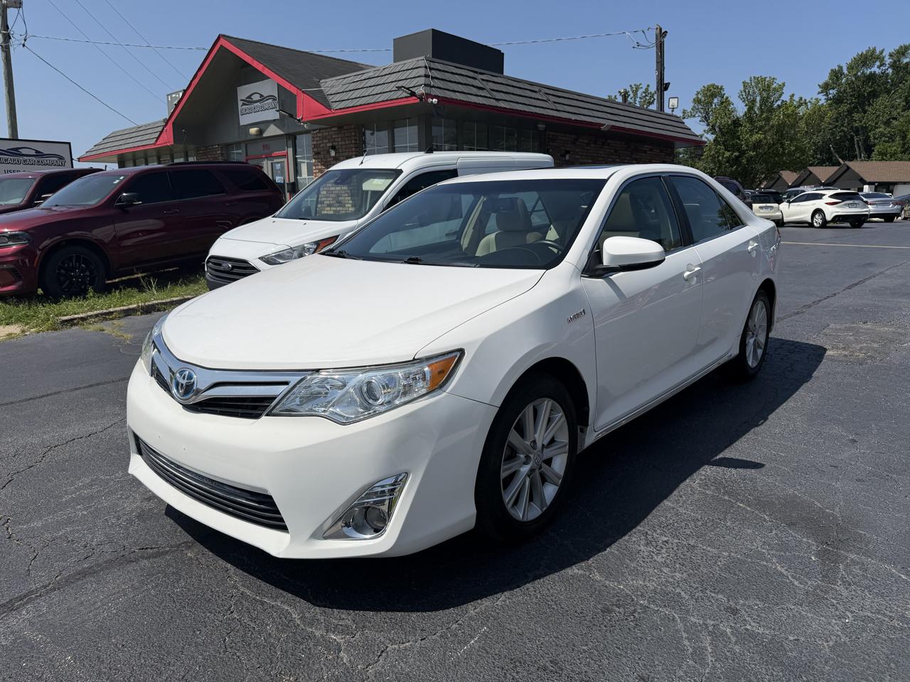 Toyota Camry Hybrid 4dr Sdn XLE (Natl) 2013