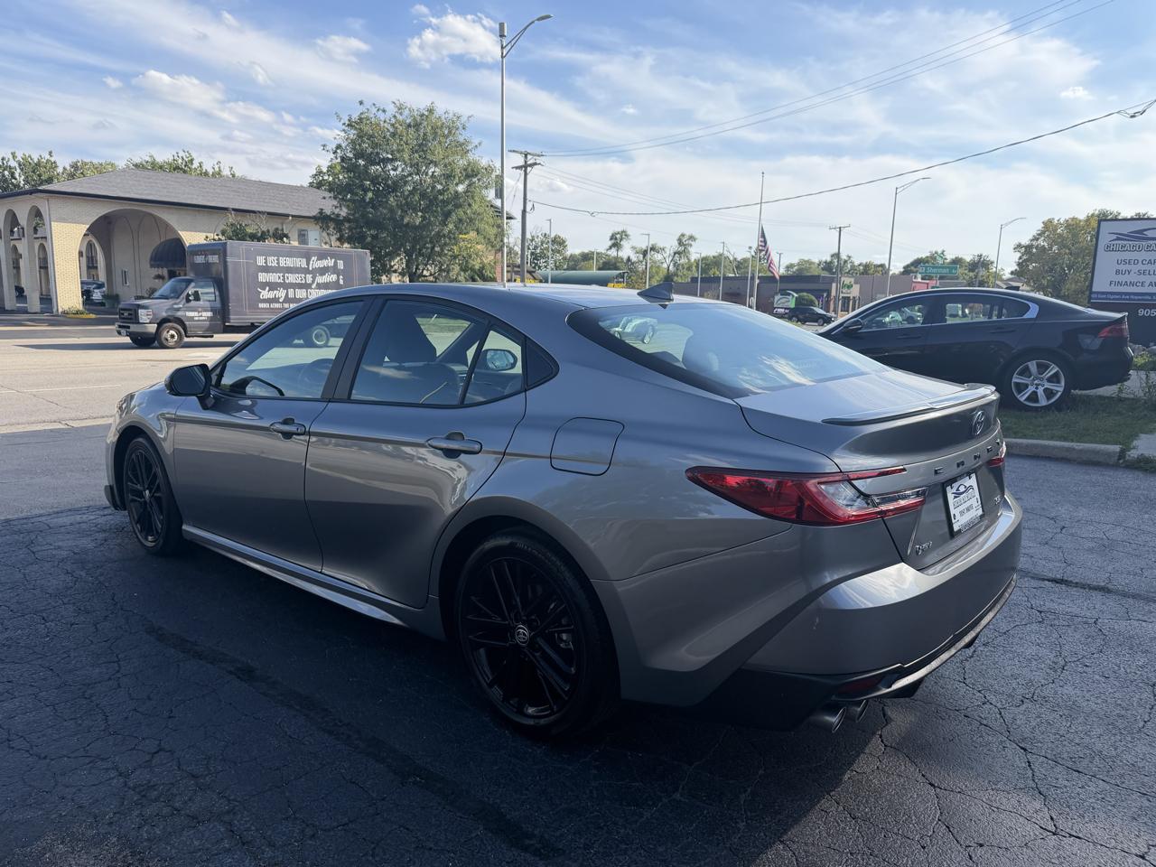 Toyota Camry photo 4