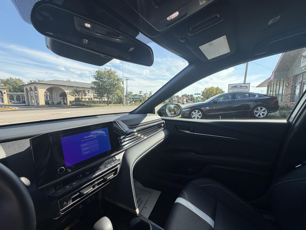 Toyota Camry photo 18