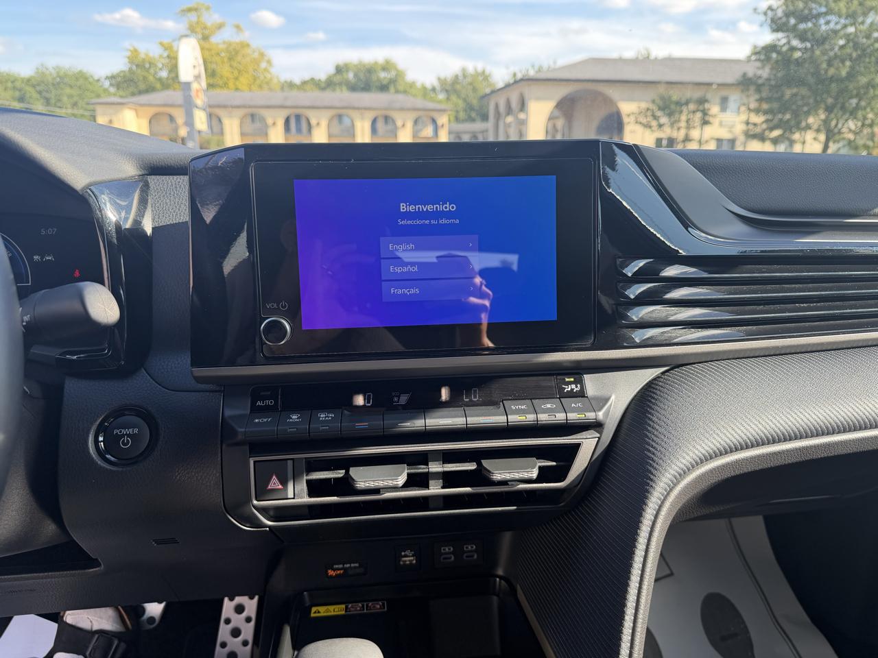 Toyota Camry photo 21