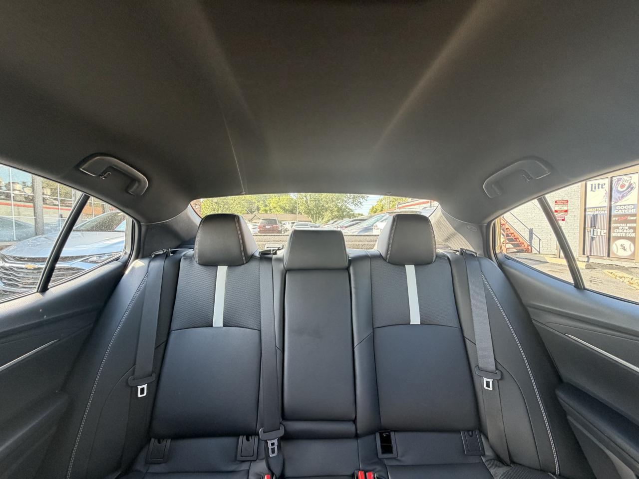 Toyota Camry photo 23