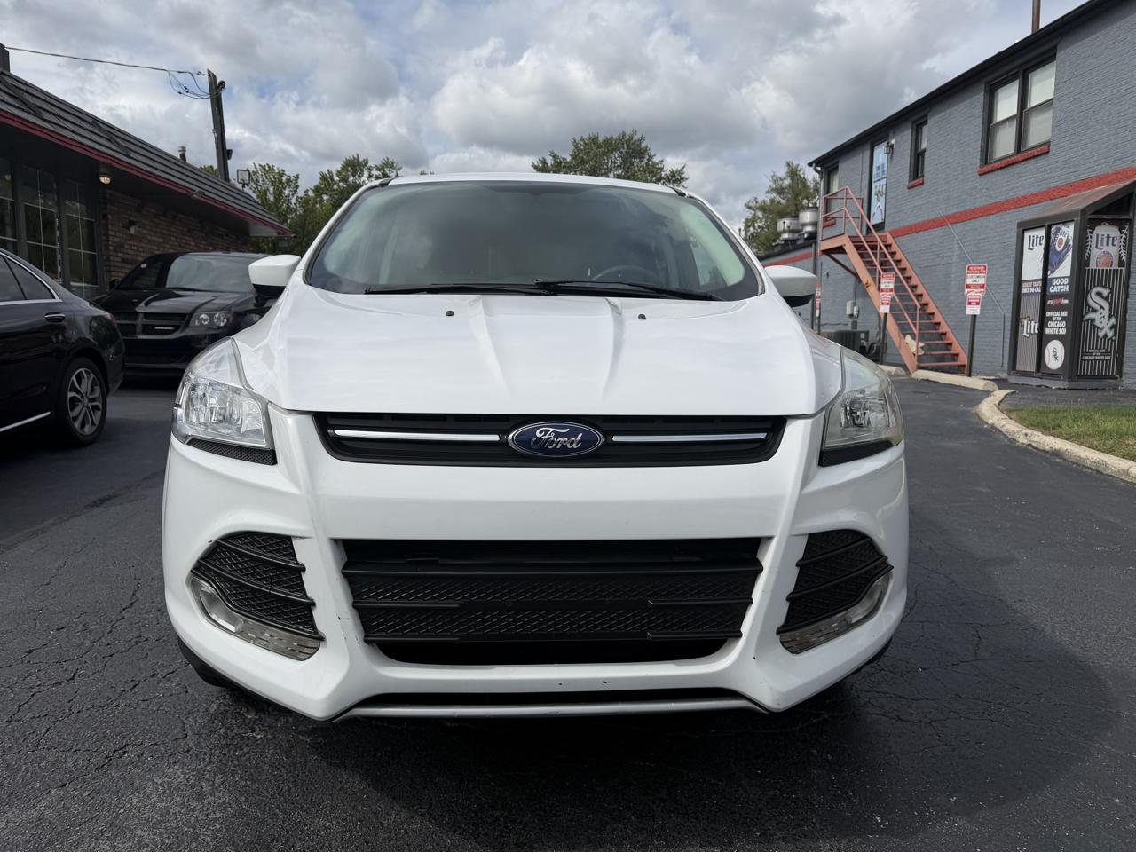 Ford Escape photo 5
