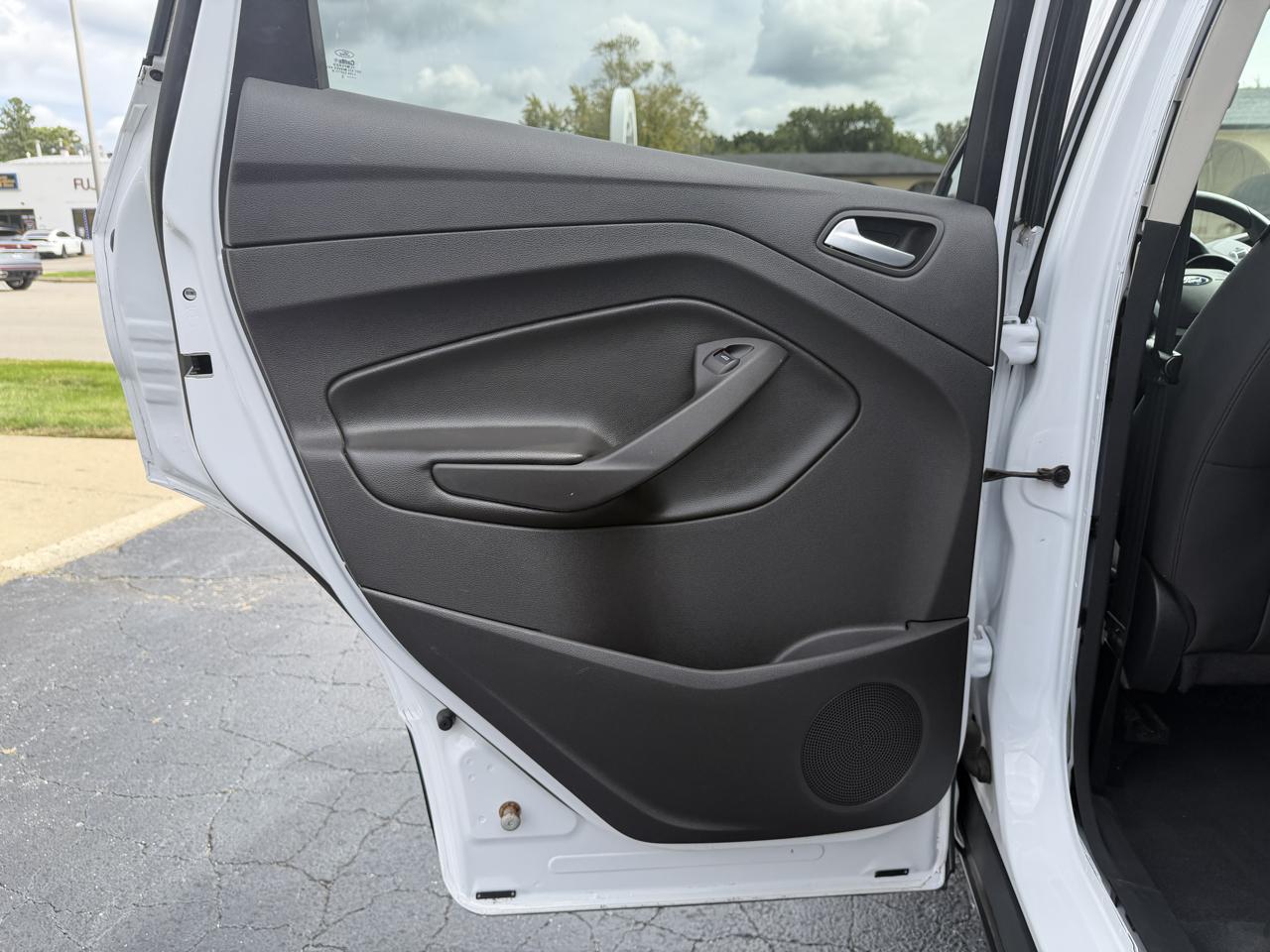 Ford Escape photo 24