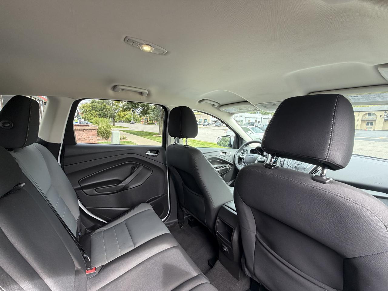 Ford Escape photo 31