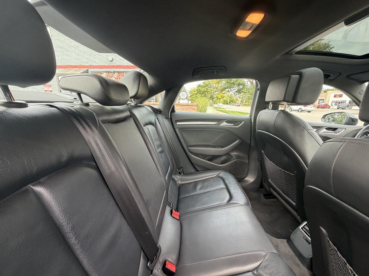 Audi A3 photo 28