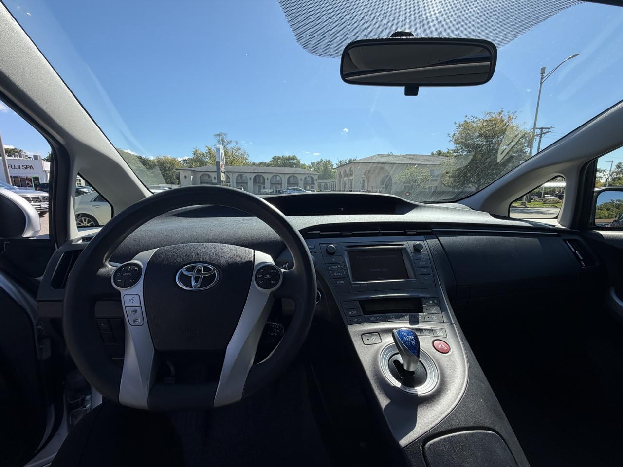 Toyota Prius 5dr HB Three (Natl) 2014