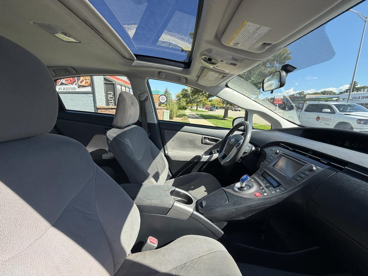 Toyota Prius 5dr HB Three (Natl) 2014