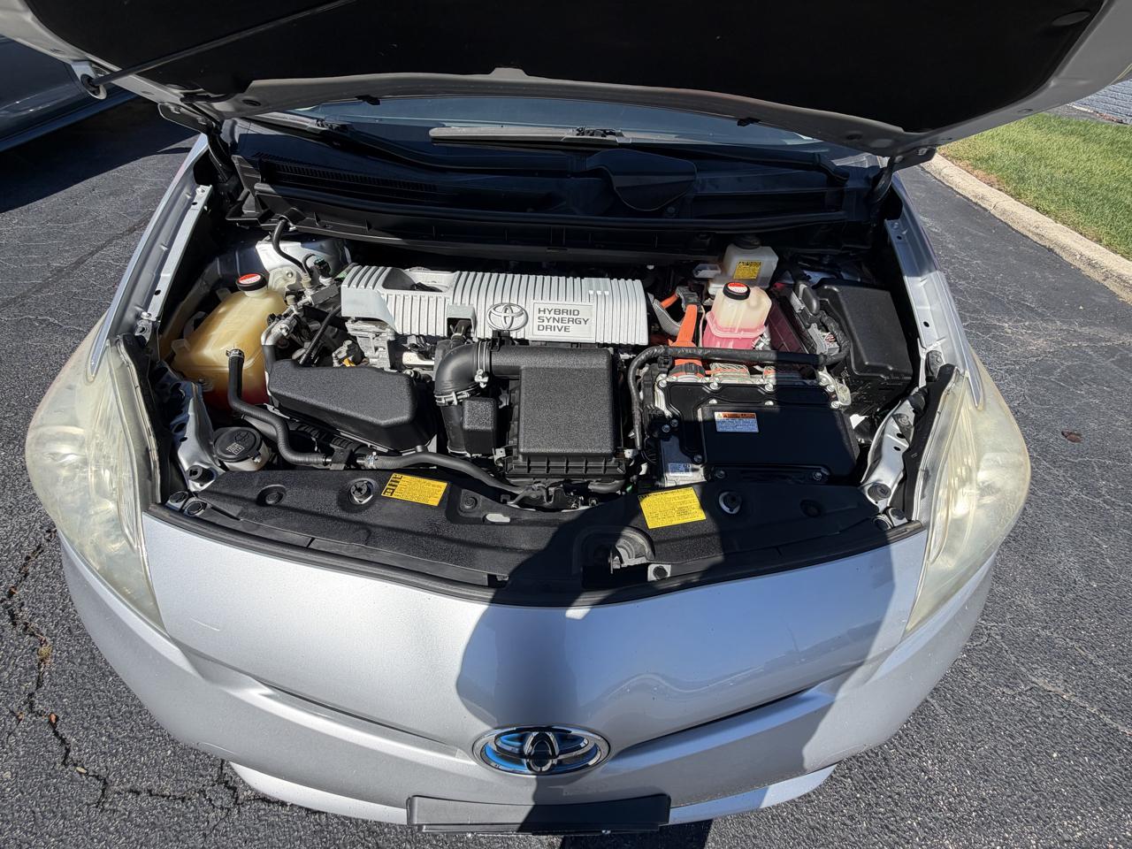 Toyota Prius 5dr HB Three (Natl) 2014