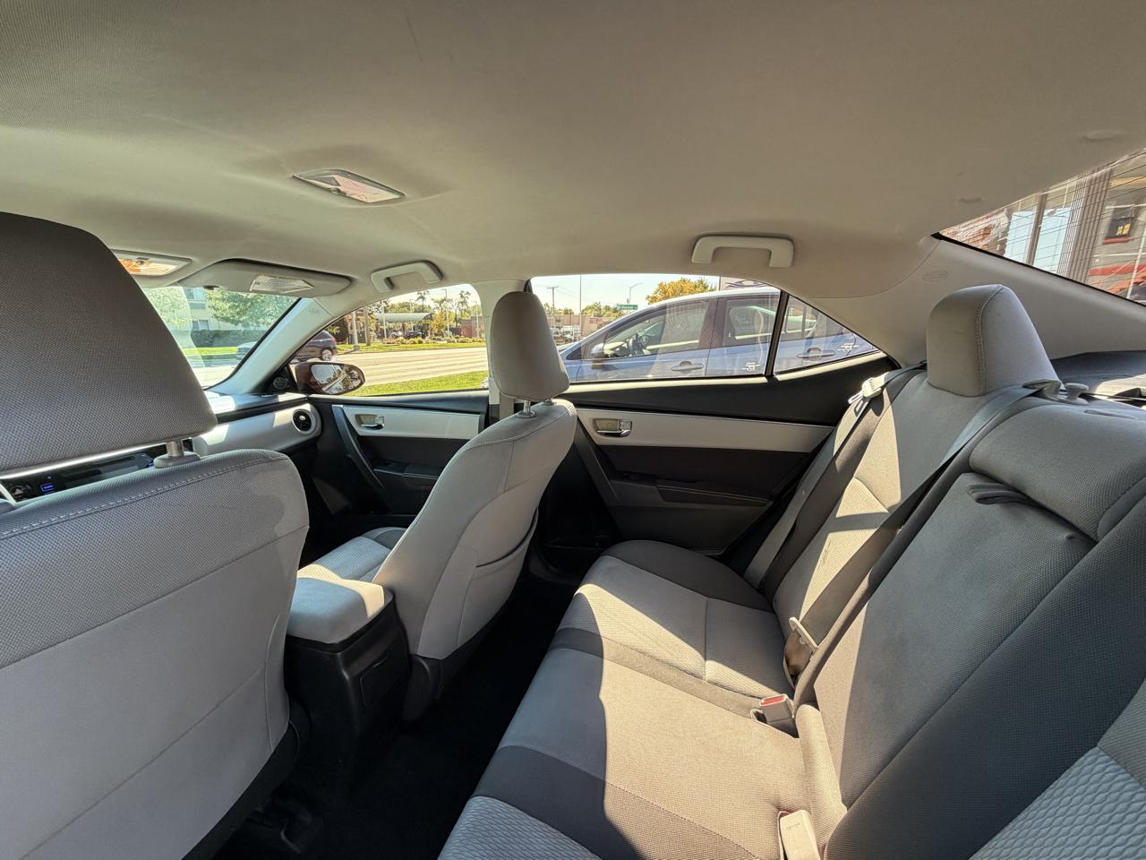 Toyota Corolla photo 25