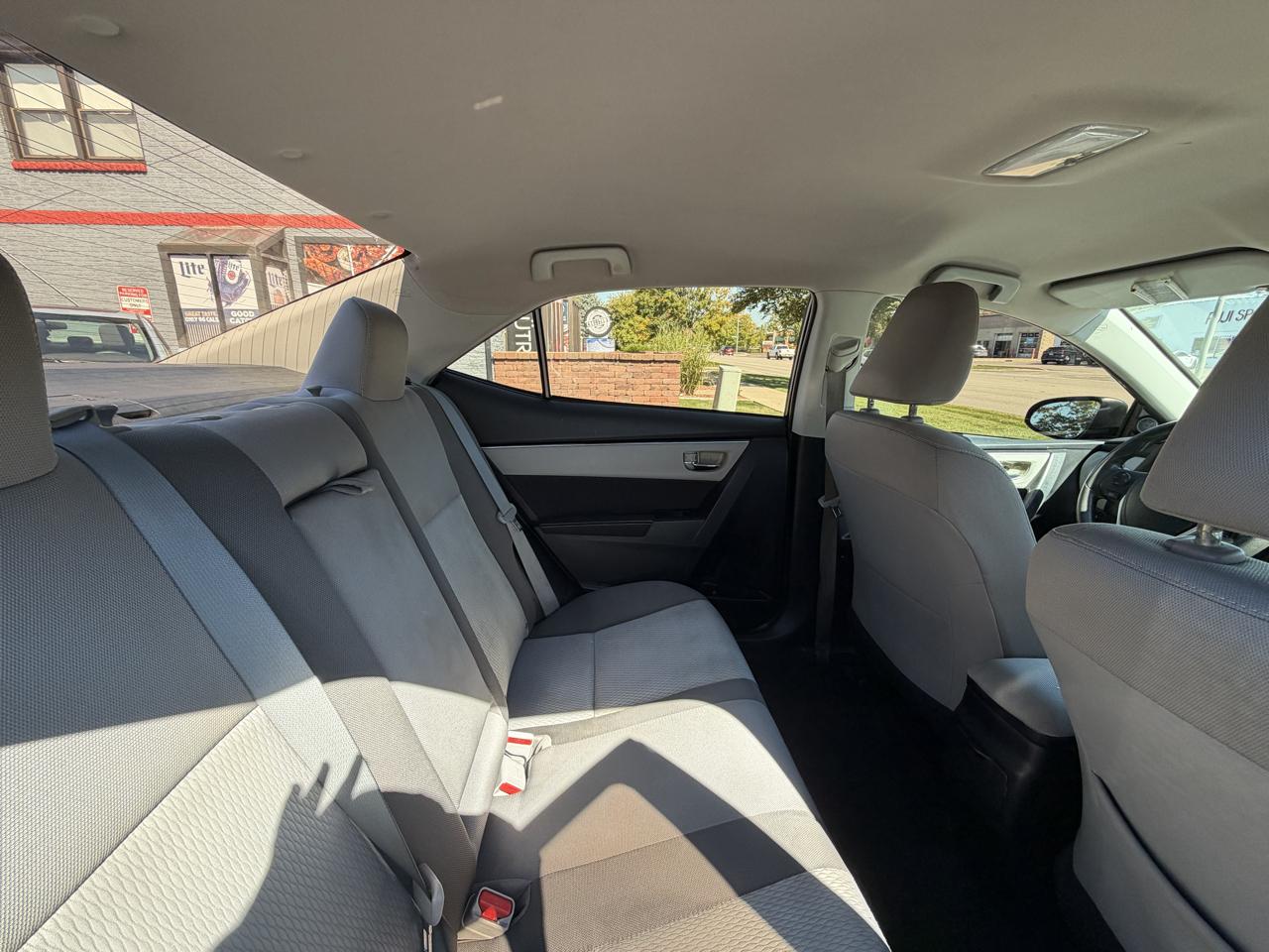 Toyota Corolla photo 28