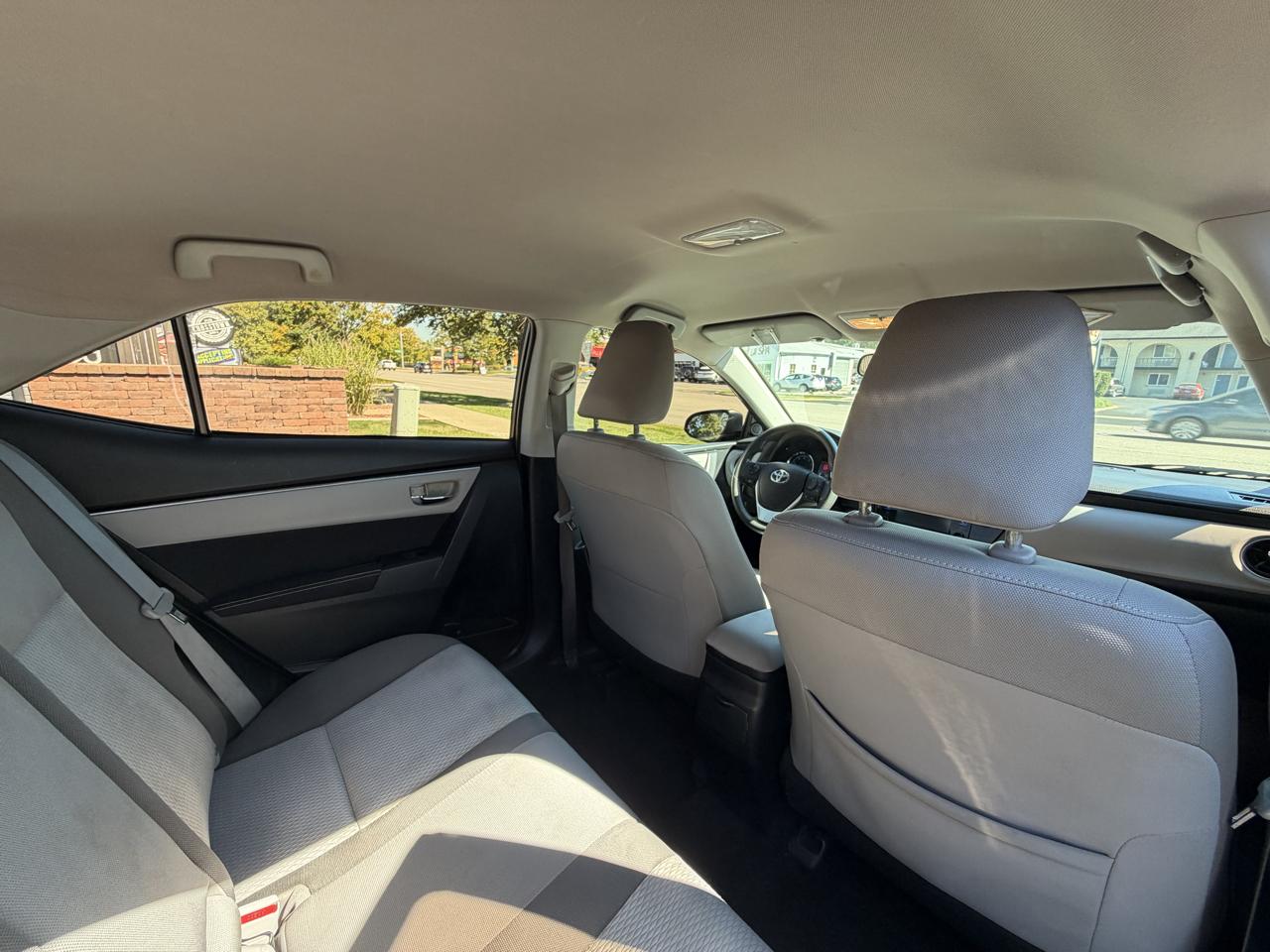 Toyota Corolla photo 29